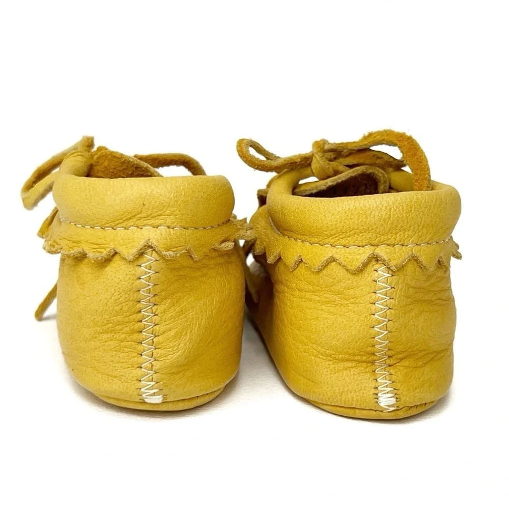 Taos Mox Baby Beaded Moccasins Size 30 = Size 3 Infant Deerskin Mocs Fringed EUC